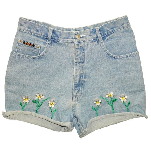 Vintage Revolt High-Waisted Embroidered Denim Shorts – Light Wash 90s Y2K - Picture 1 of 13